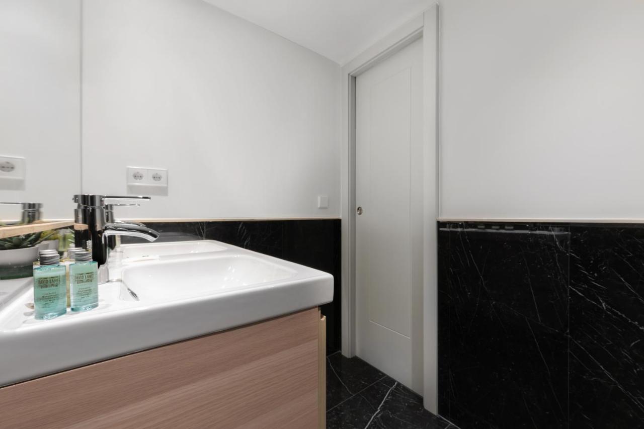 2 Bedrooms 1 Bathroom Furnished - Justicia - Executive Style - Mintystay Madrid Ngoại thất bức ảnh